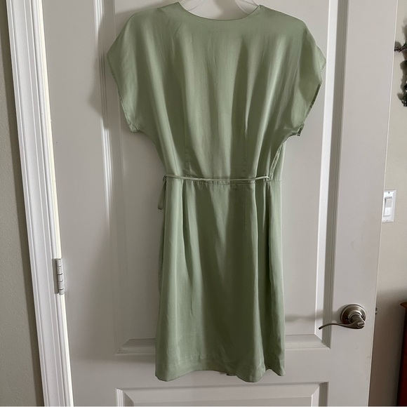 & Other Stories Mint Green Wrap Dress Size 0 - WORN ONCE - Picture 10 of 11
